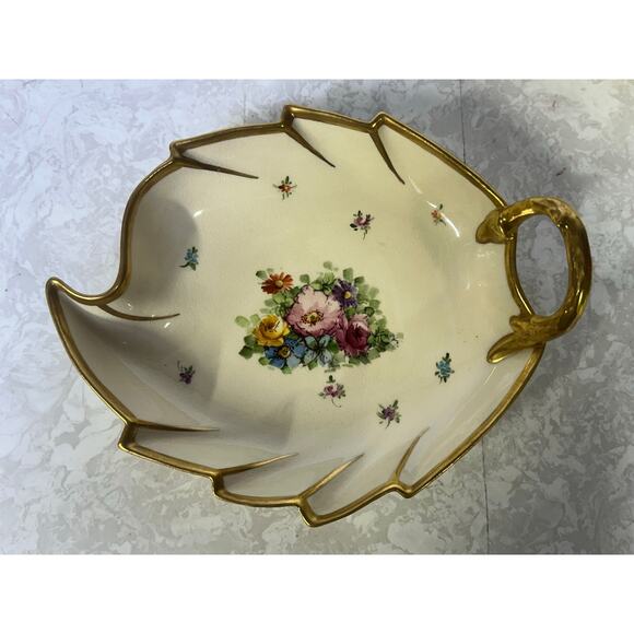 Mid Century Leaf Shaped Floral Gilt Accented Candy or Trinket Dishes-Set of Two - Picture 3 of 5
